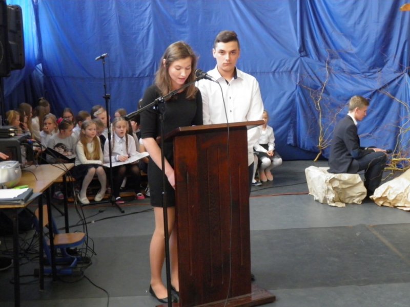 Popatrz na krzyż - misterium wielkanocne